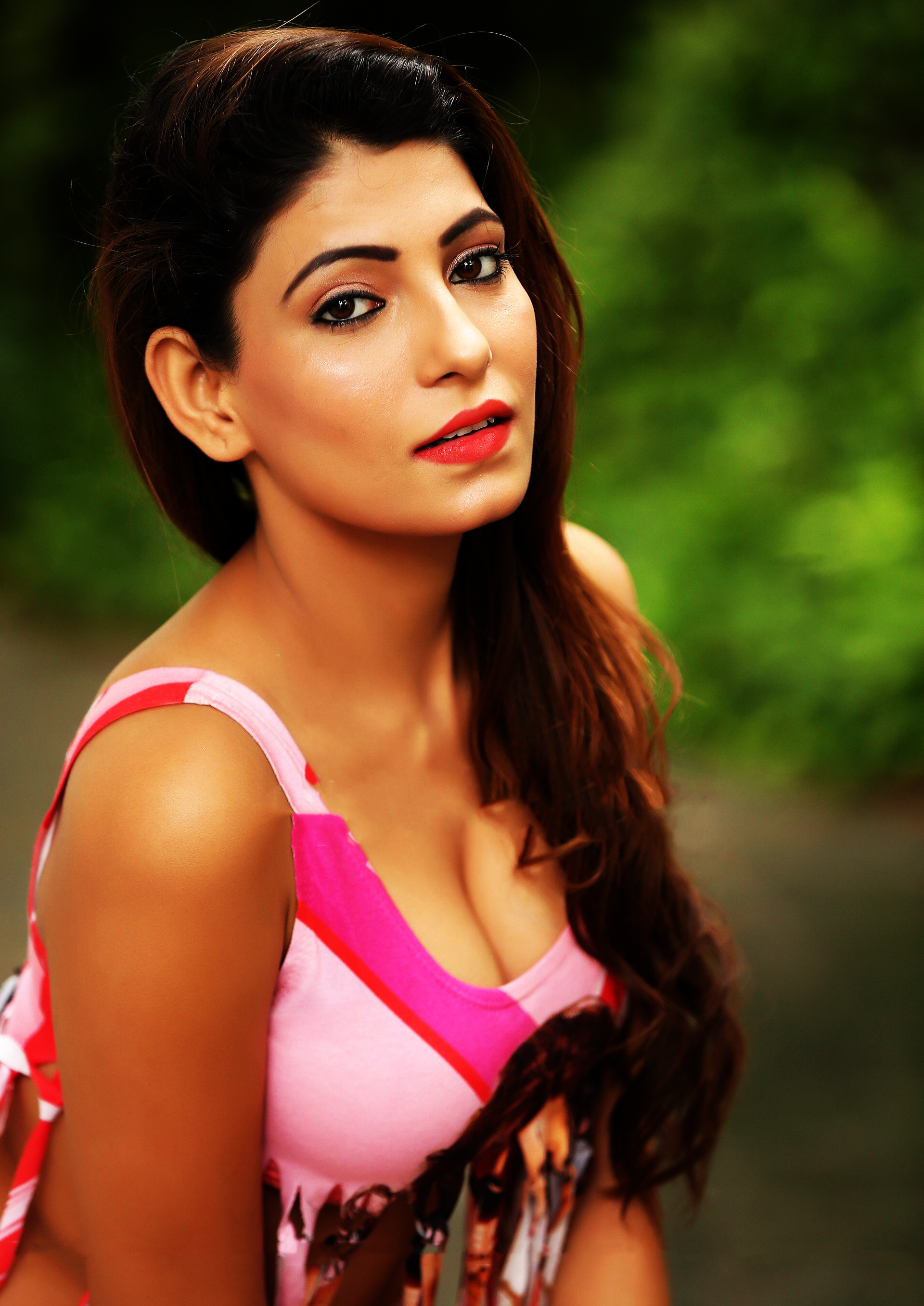 Nikitha Soni – Hot babe in Pink