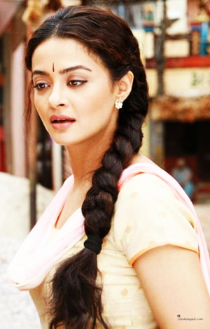 Surveen Chawla